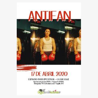 Antifan en concierto en Oviedo